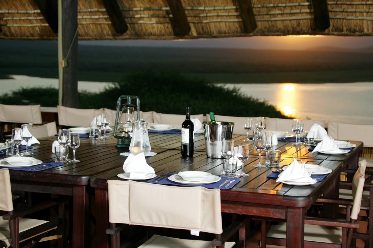 Nkwazi Lake Lodge Pongola Eksteriør bilde
