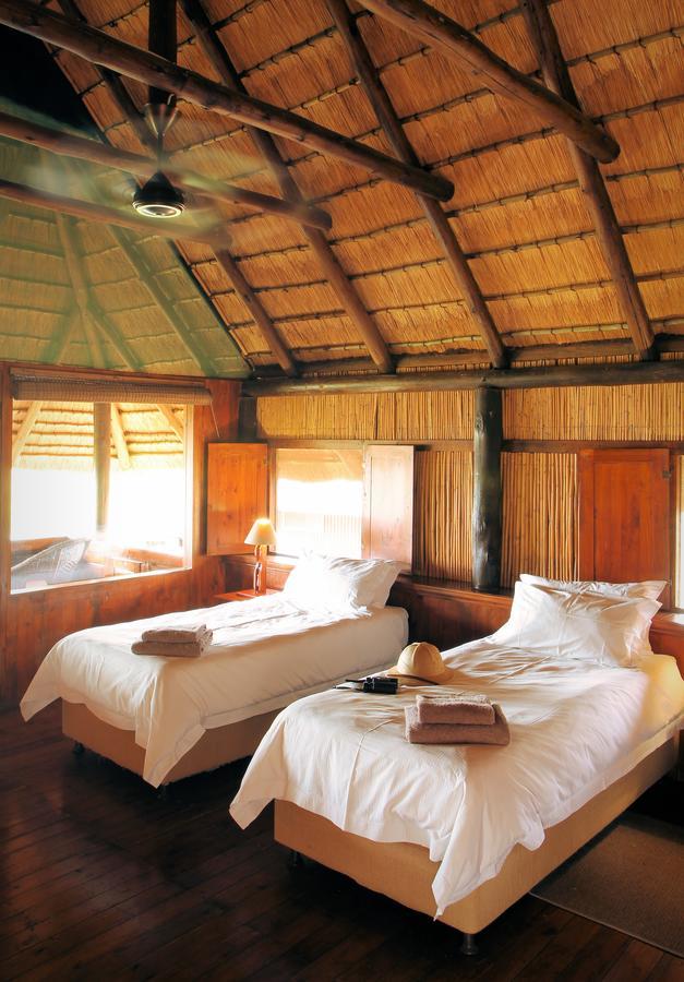 Nkwazi Lake Lodge Pongola Eksteriør bilde