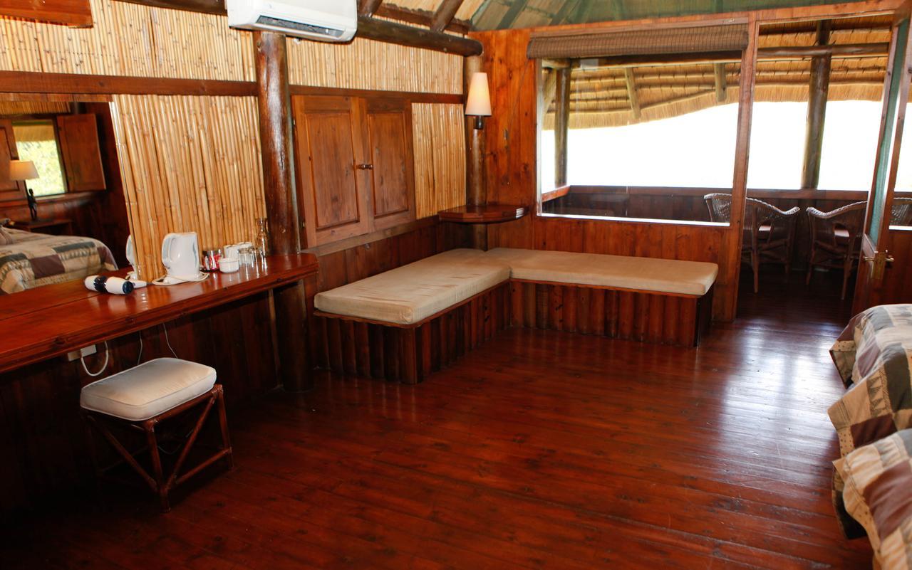Nkwazi Lake Lodge Pongola Eksteriør bilde