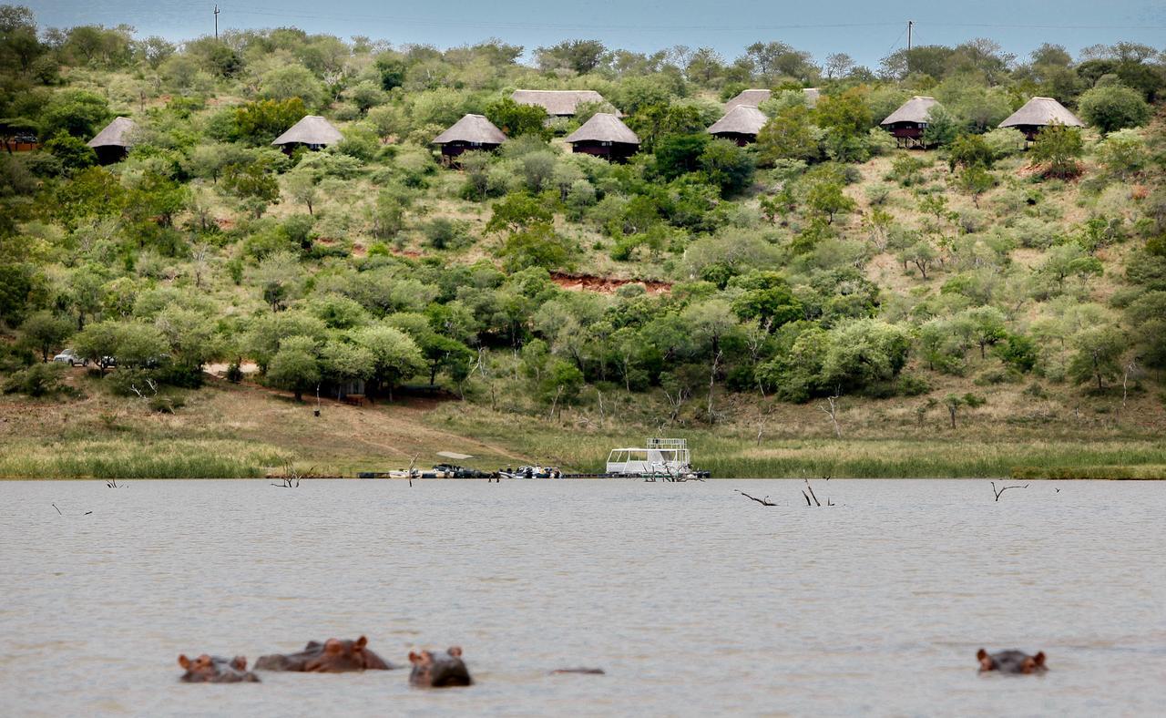 Nkwazi Lake Lodge Pongola Eksteriør bilde